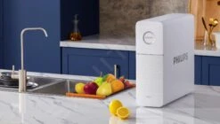 Philips Filtración - Sistema De ósmosis Bajo Fregadero, 2 Litros, ósmosis Inversa, Capacidad 2,1 L/min, Con Grifo Smart AUT7006/10 -Grohe Shop 727d563984222966666a503a