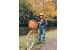 BICICLETA NIÑOS BOBBIN GINGERSNAP 24″ 7 VELOCIDADES AMARILLO 7-12 AÑOS -Grohe Shop BobbinGingersnap24 Yellow Lifestyle 1800x1800