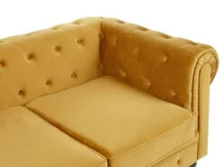 Sofá De Terciopelo Amarillo CHESTERFIELD -Grohe Shop undef src sa picid 778714 type whitesh image